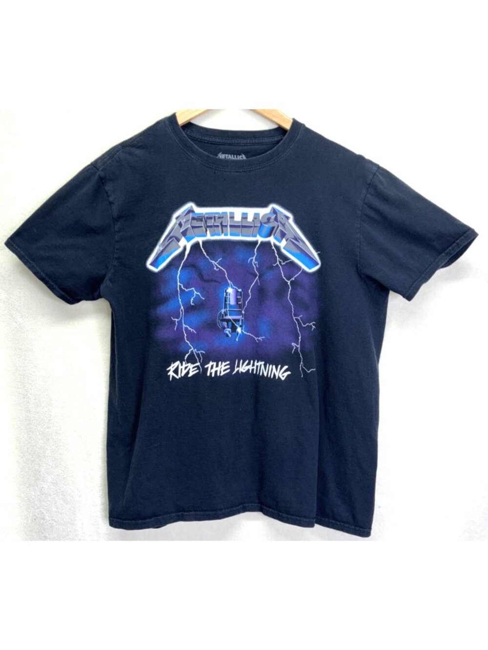 Metallica Ride The Lightning T-Shirt Black Graphic Rock Band Men Sz L #c